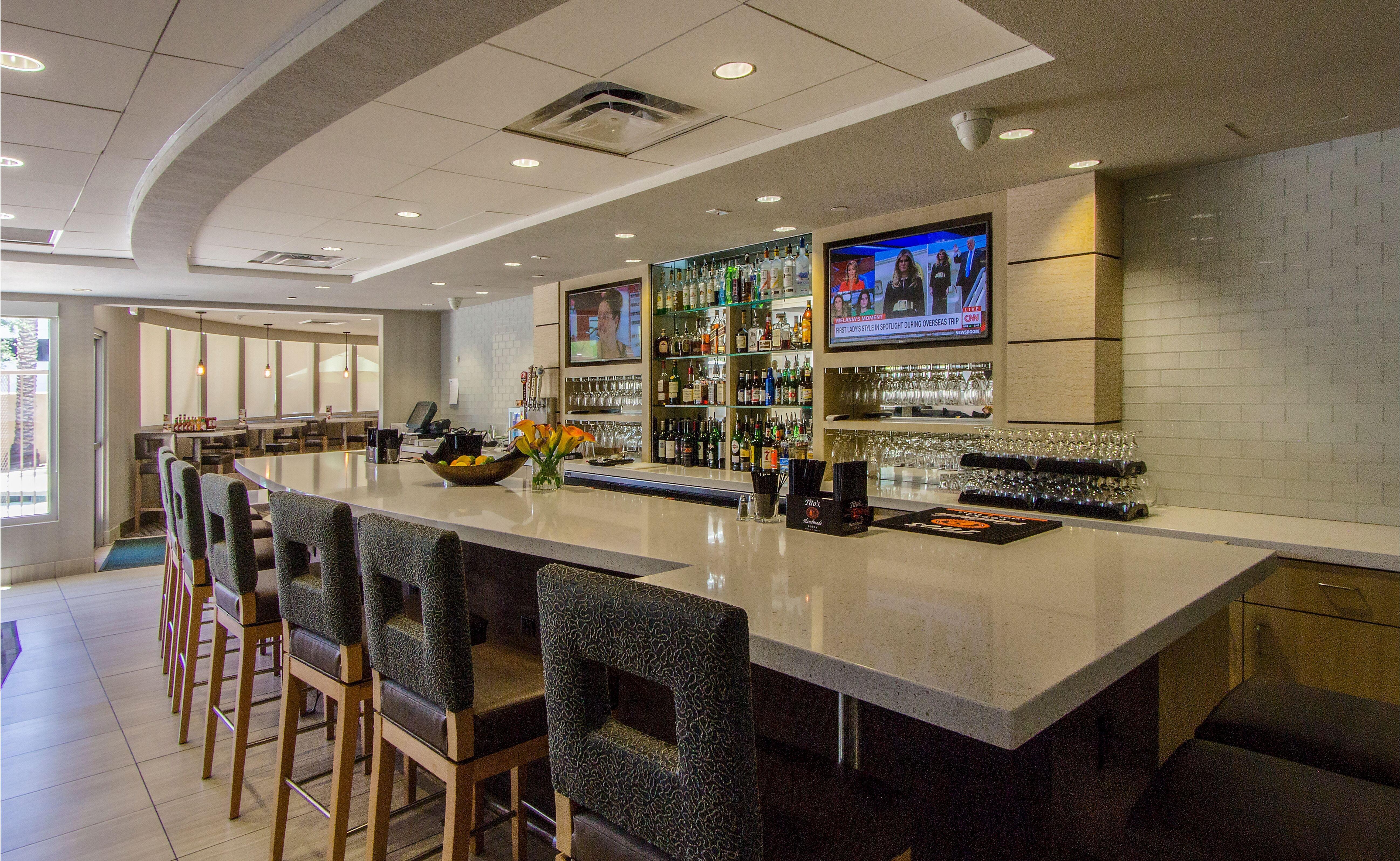 Holiday Inn Scottsdale North- Airpark By Ihg Exterior photo