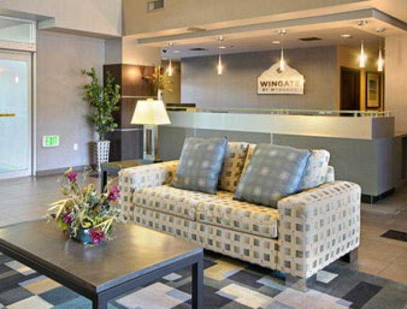 Holiday Inn Scottsdale North- Airpark By Ihg Exterior photo