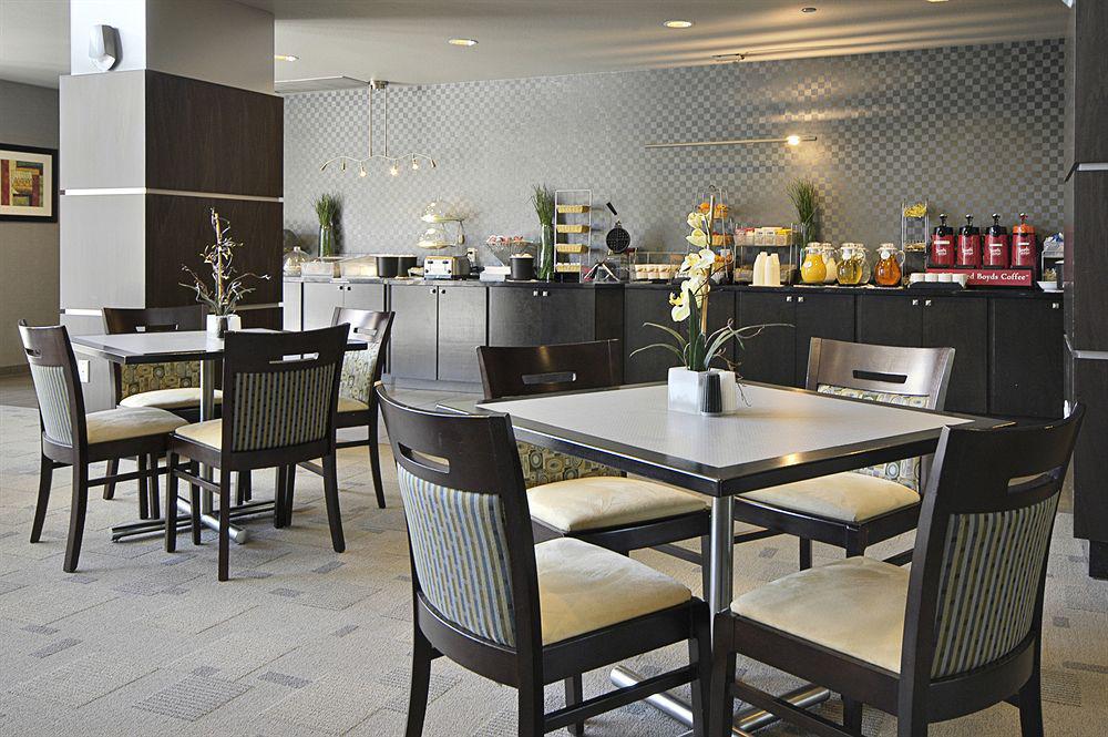 Holiday Inn Scottsdale North- Airpark By Ihg Restaurant photo